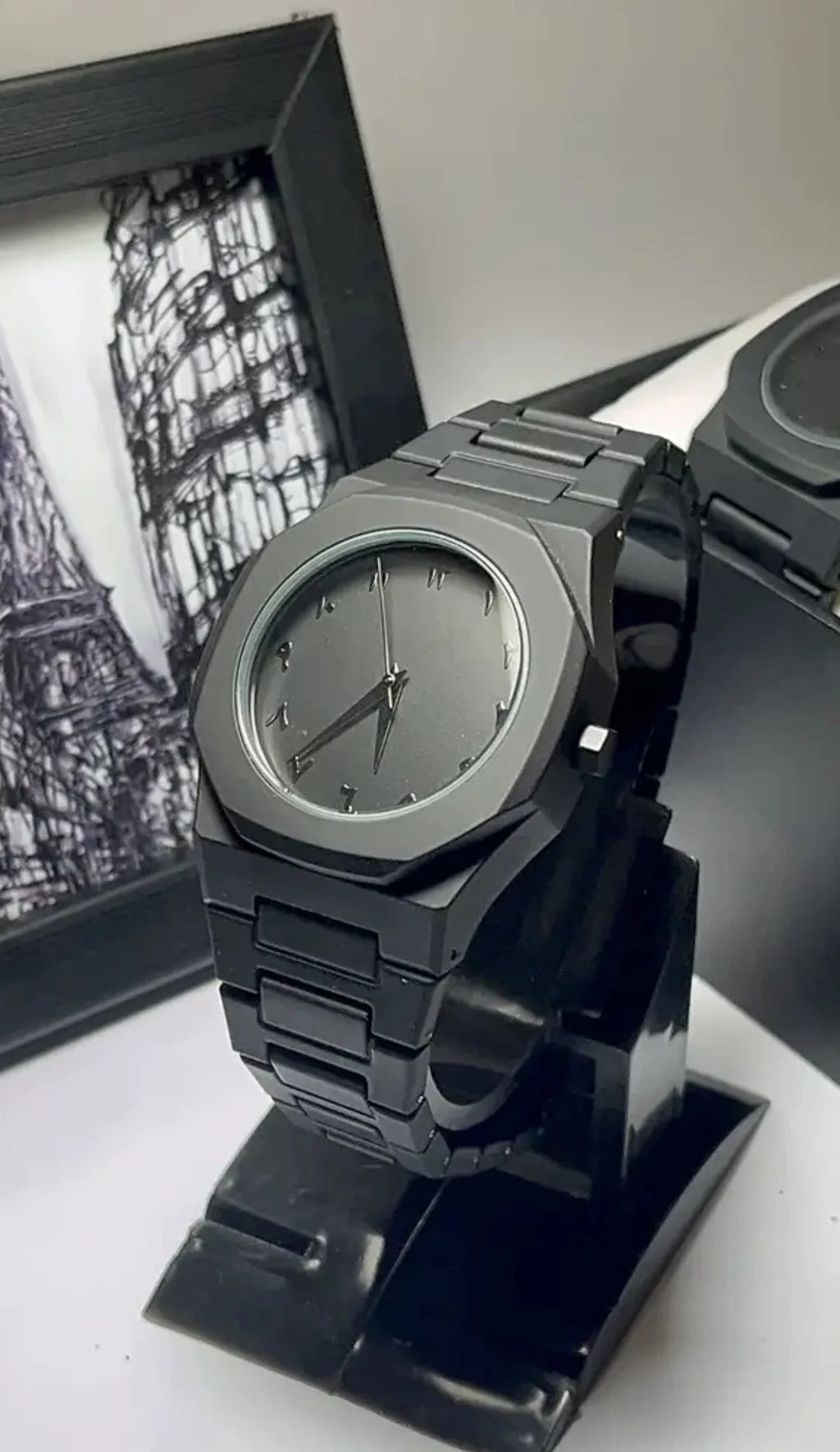 Full BLACK AURA Quartz Watch – Lightweight Design
